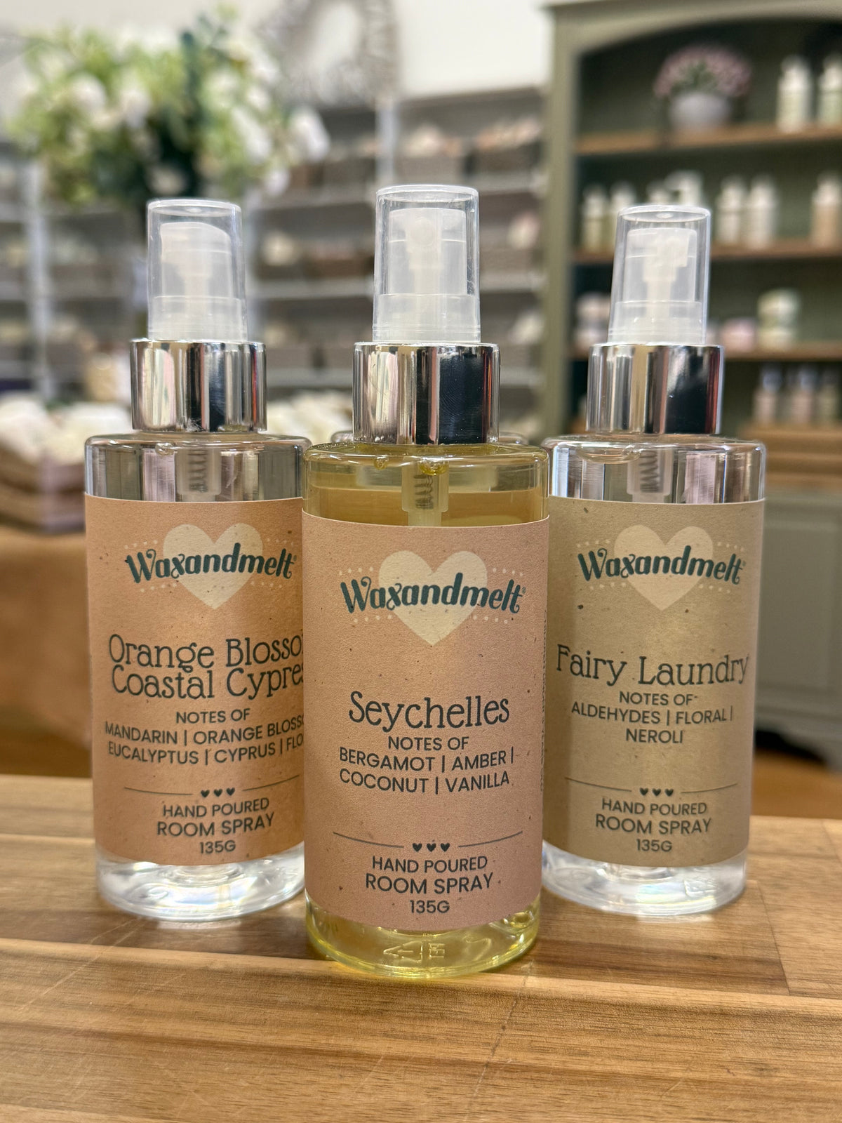 LARGE FRAGRANCE SPRAYS (135g)