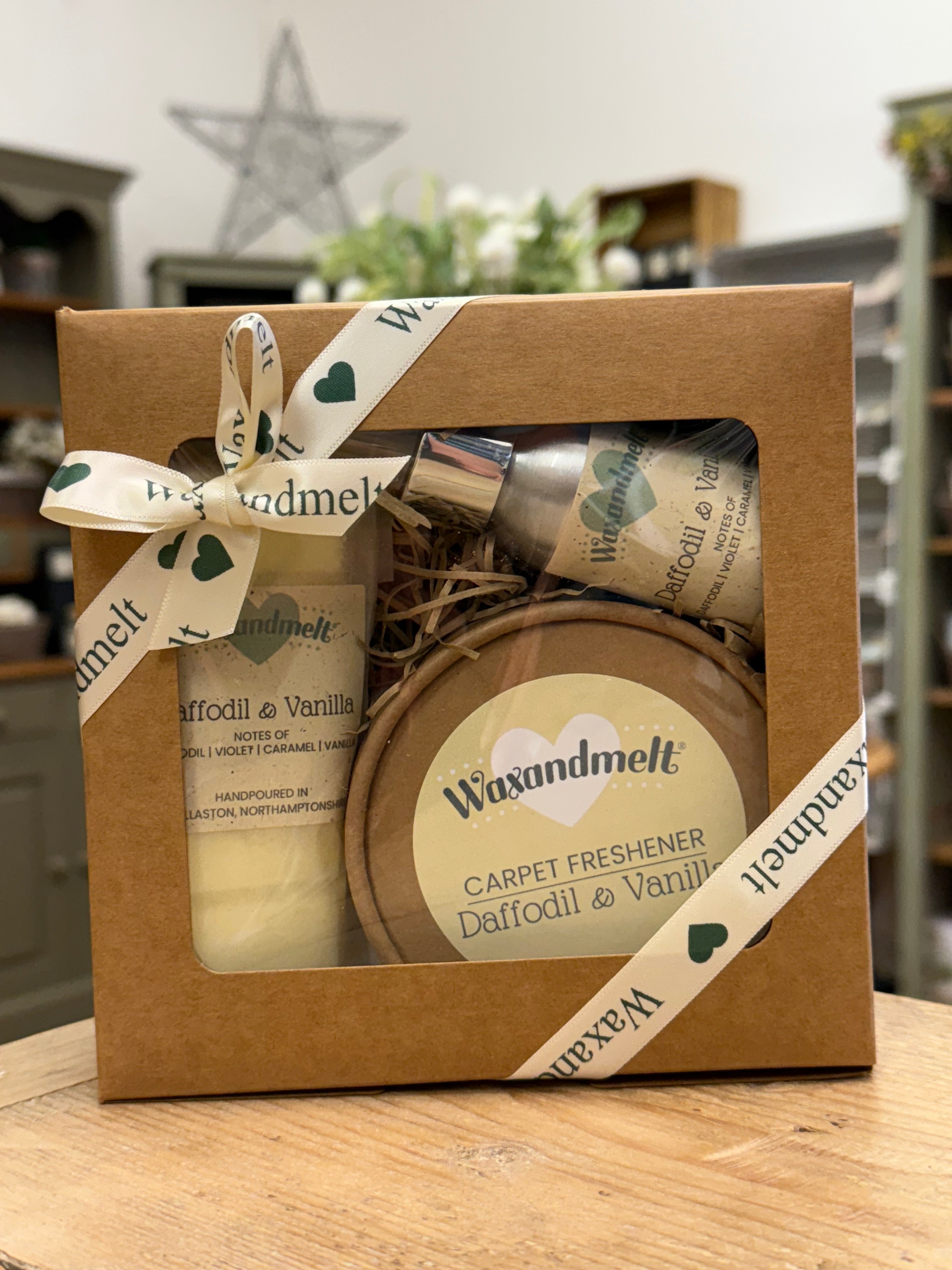 CARPET FRESHENER, SPRAY AND WAX MELT GIFT SET